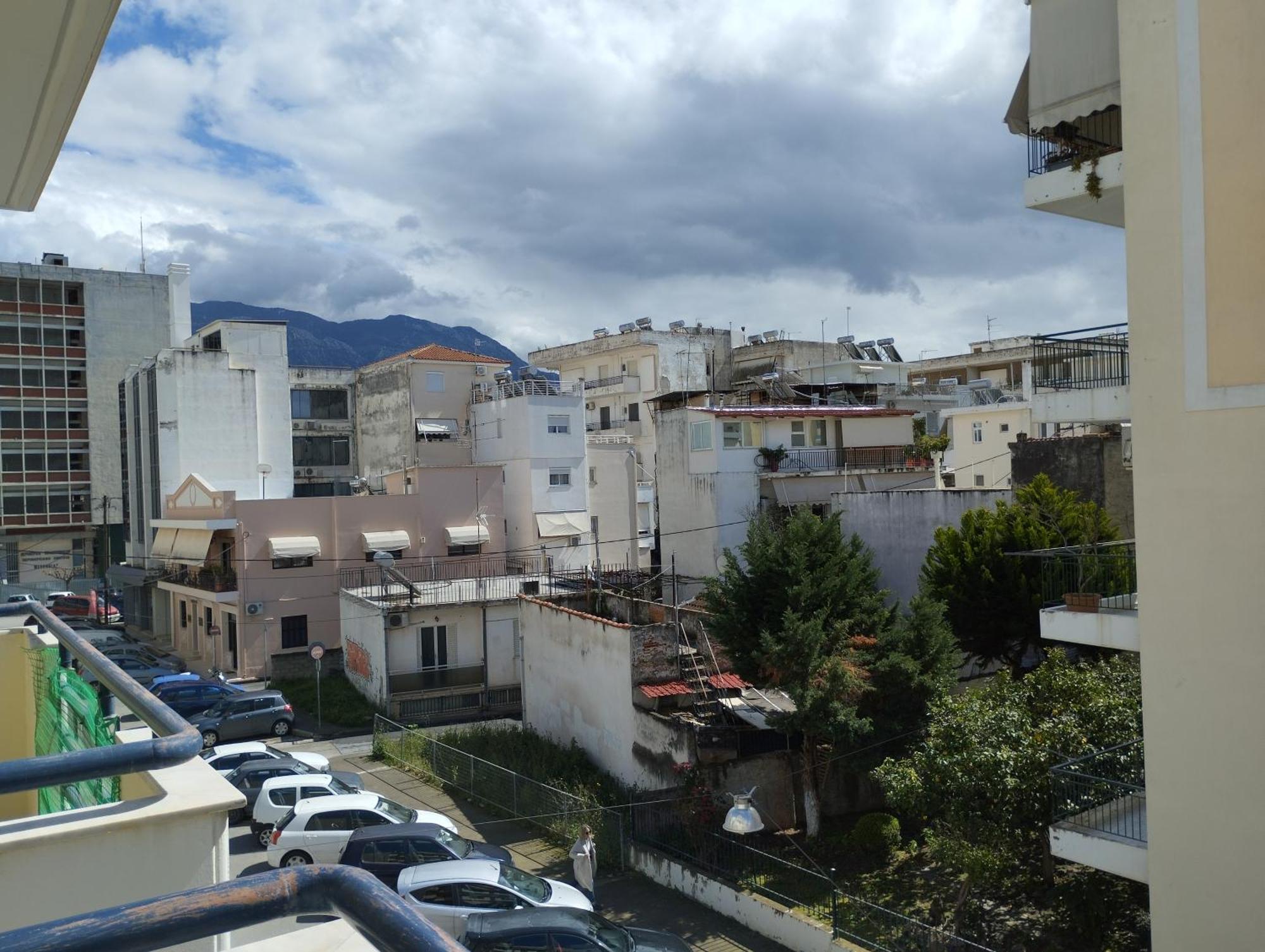 דירות קלמאטה Όμορφο Δίχωρο Διαμέρισμα Στο Κέντρο Της Πόλης מראה חיצוני תמונה